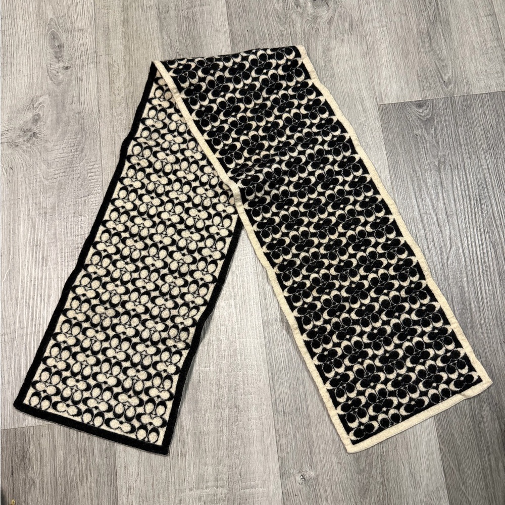 Coach Black and Cream Wool Scarf